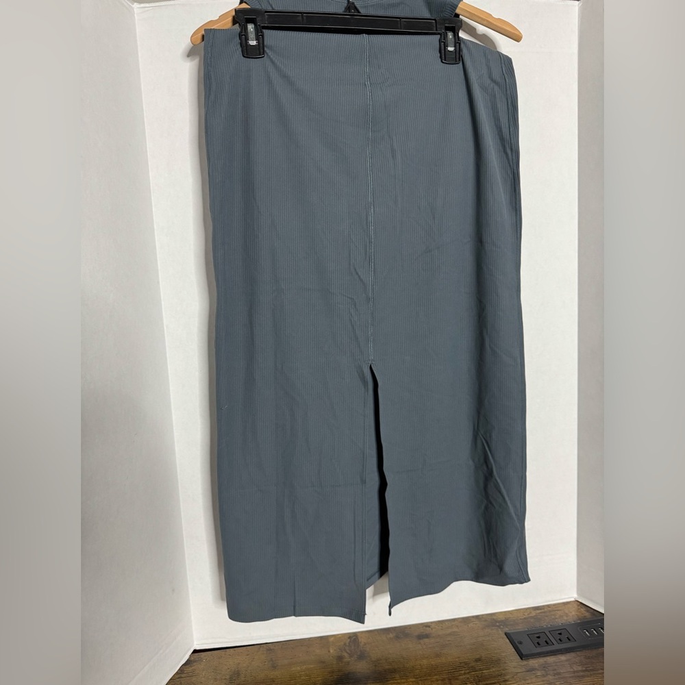 New Lululemon All Aligned Ribbed Midi Dress Size 6 Oil Blue - LW1FVAS RARE - Picture 7 of 8